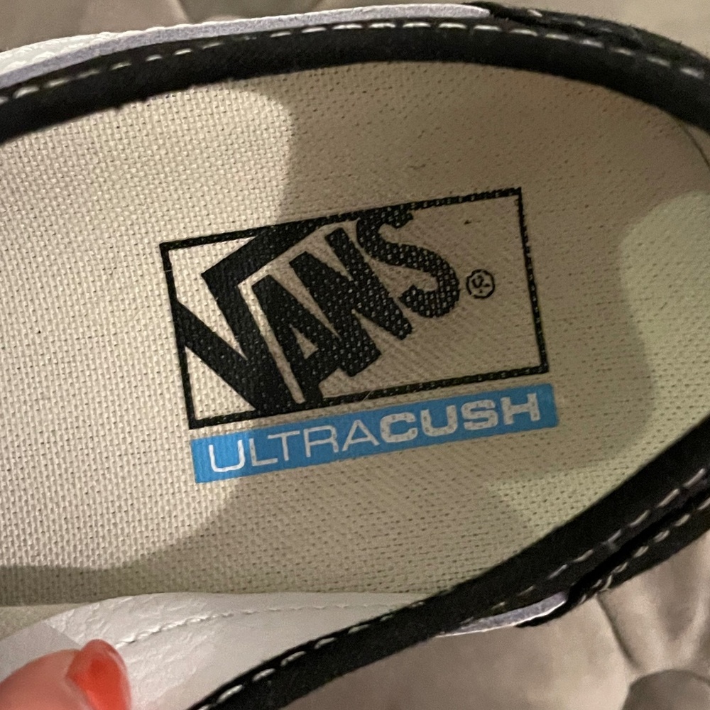 VANS Old Skool Shoe - Picture 6 of 8